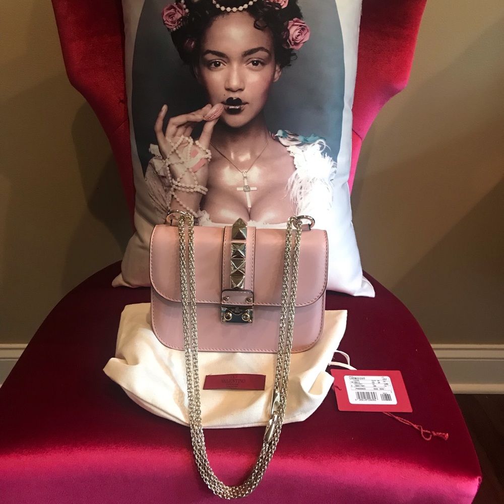 Valentino Garavani Rockstud Bag💕